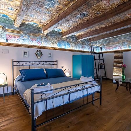 Glika Appartamento Napoletano Napels Buitenkant foto